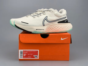 Nike Air ZoomX Invencible Run FK