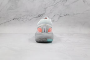 Nike Air ZoomX Invencible Run FK