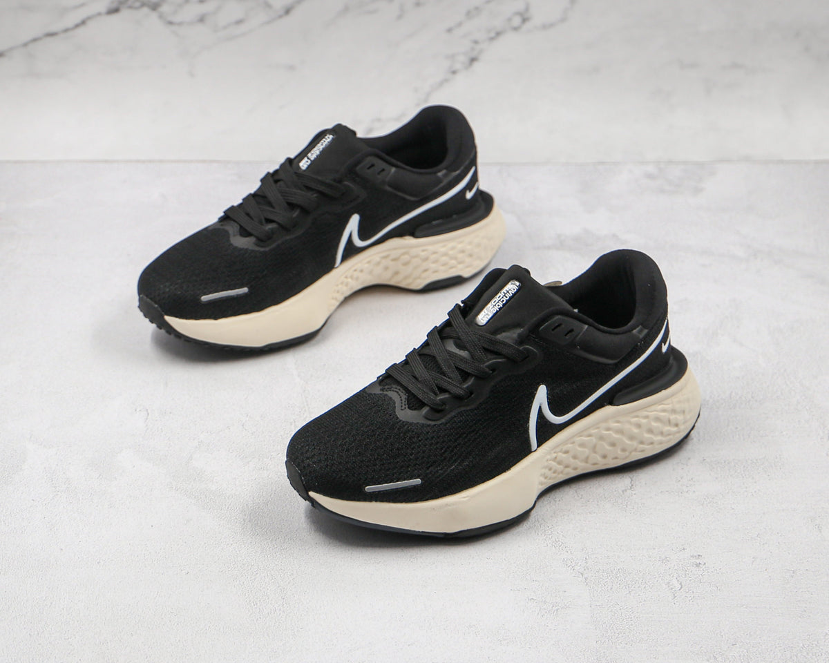 Nike Air ZoomX Invencible Run FK