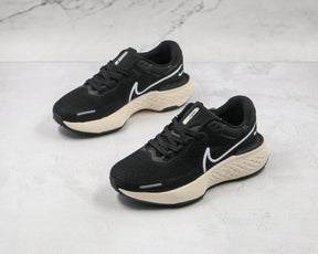 Nike Air ZoomX Invencible Run FK