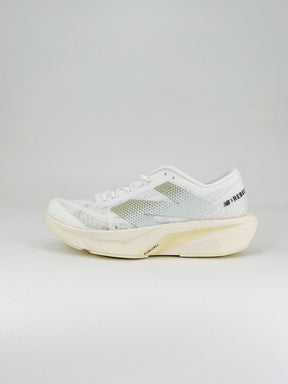 New Balance Rebel V4