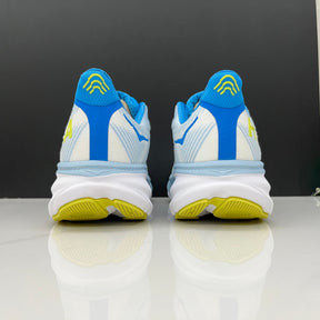 Hoka Clifton 9