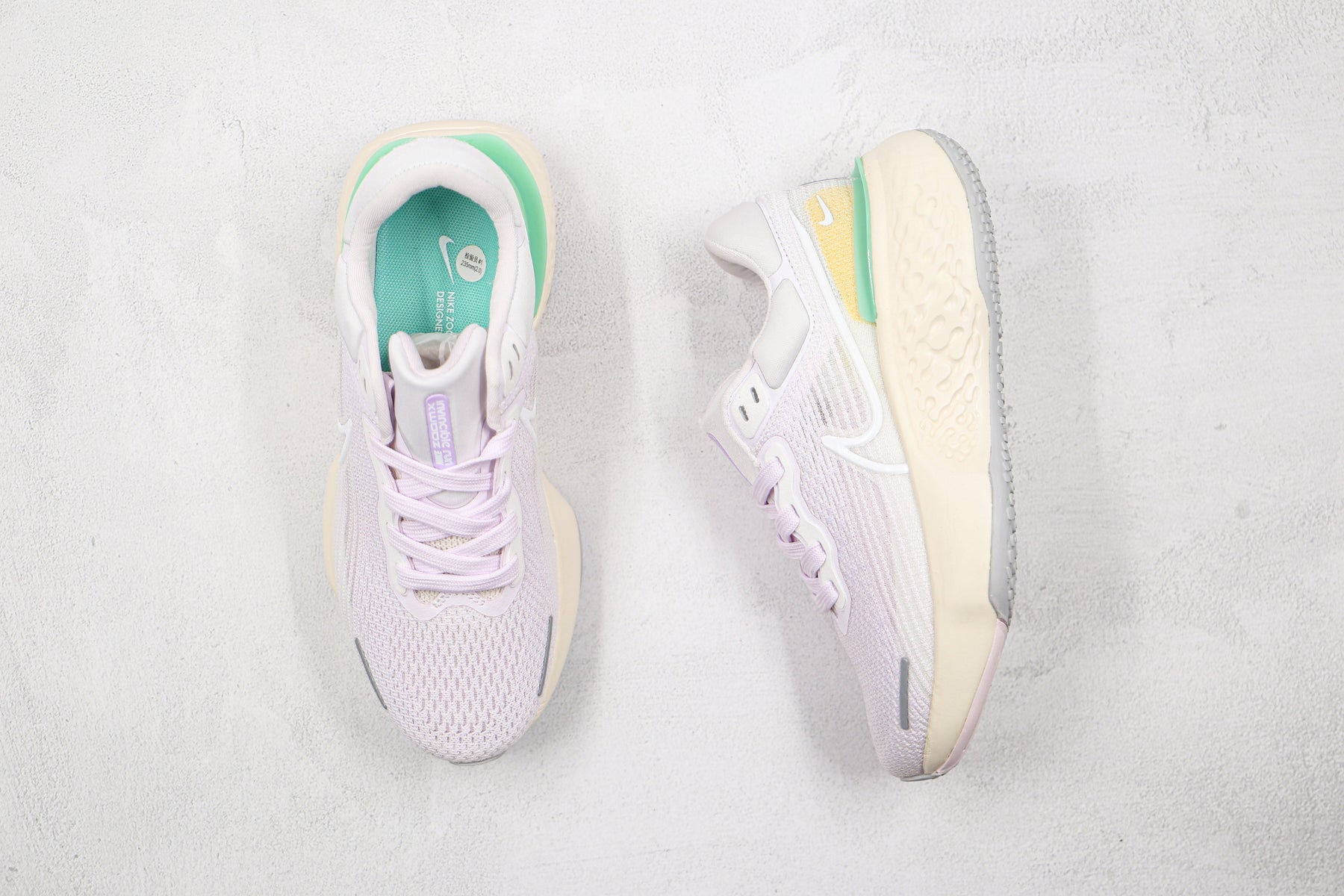 Nike Air ZoomX Invencible Run FK