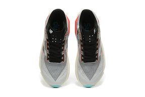 New Balance SC Elite V4