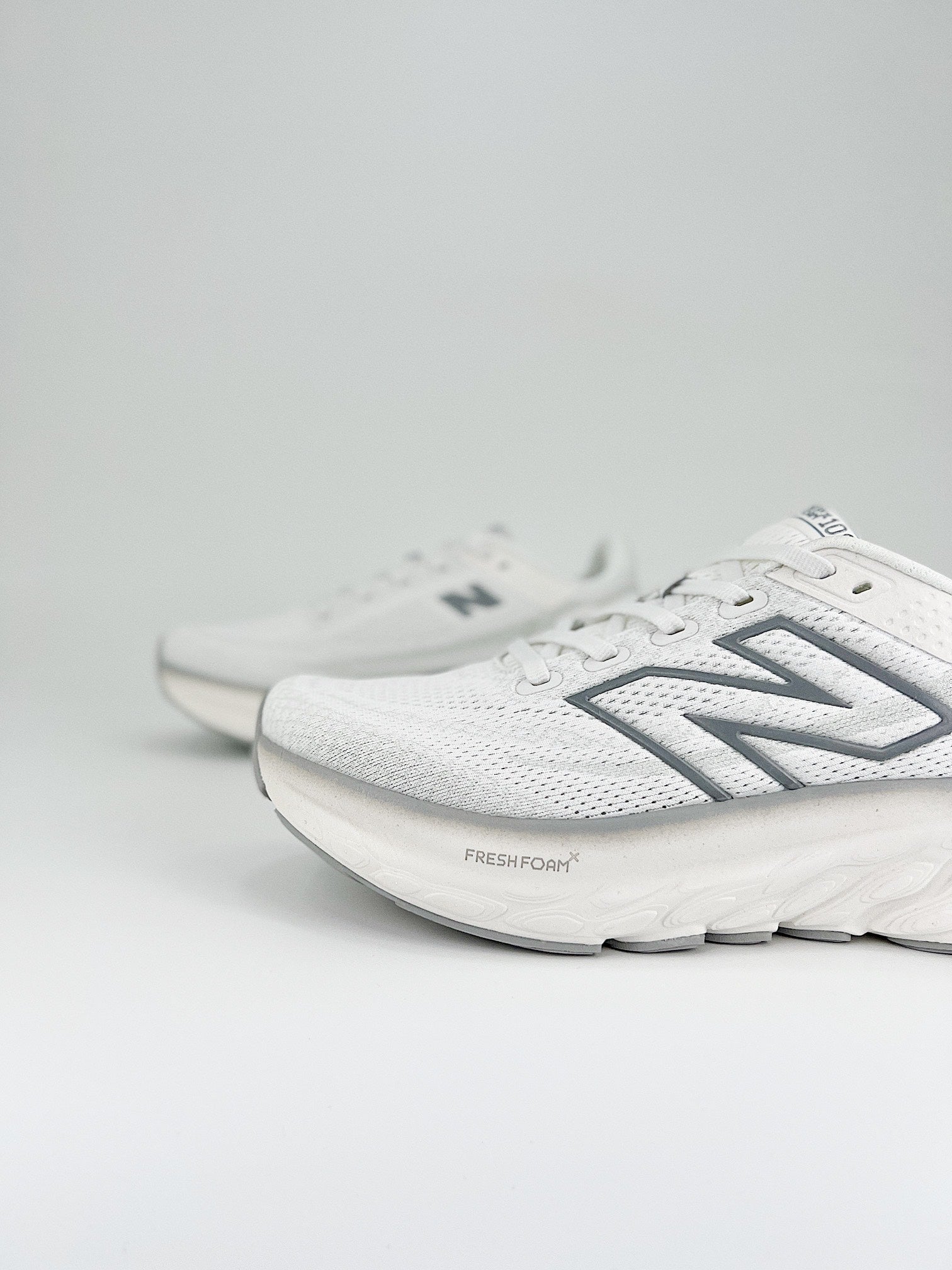 New Balance 1080 V13