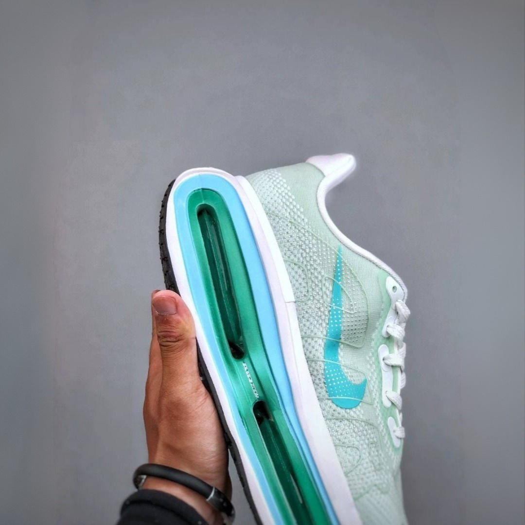 Nike Vomero Premium - Verde/Azul