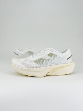 New Balance Rebel V4