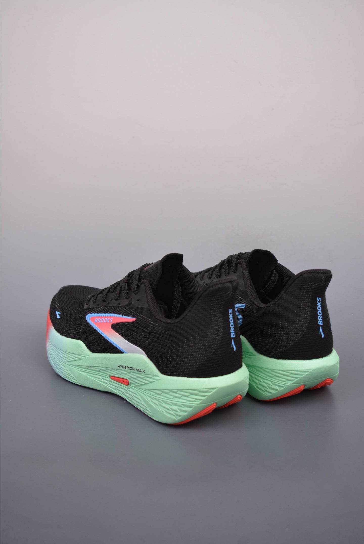 Brooks Hyperion Max