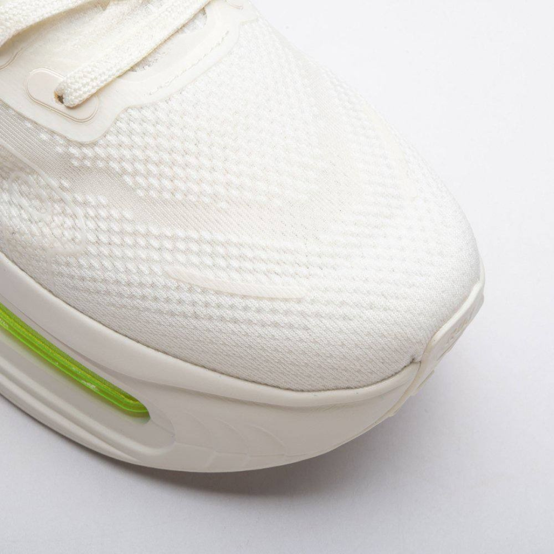 Nike Vomero Premium - Branco/Verde