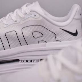 Nike Vomero Premium - Branco/Preto