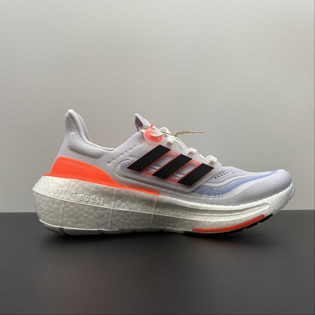 Adidas Ultraboost Light 23