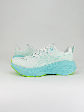 Asics Novablast 4