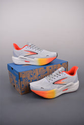 Brooks Hyperion Max