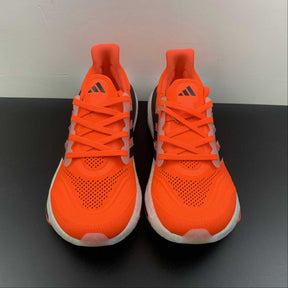 Adidas Ultraboost Light 23