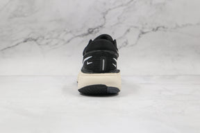 Nike Air ZoomX Invencible Run FK