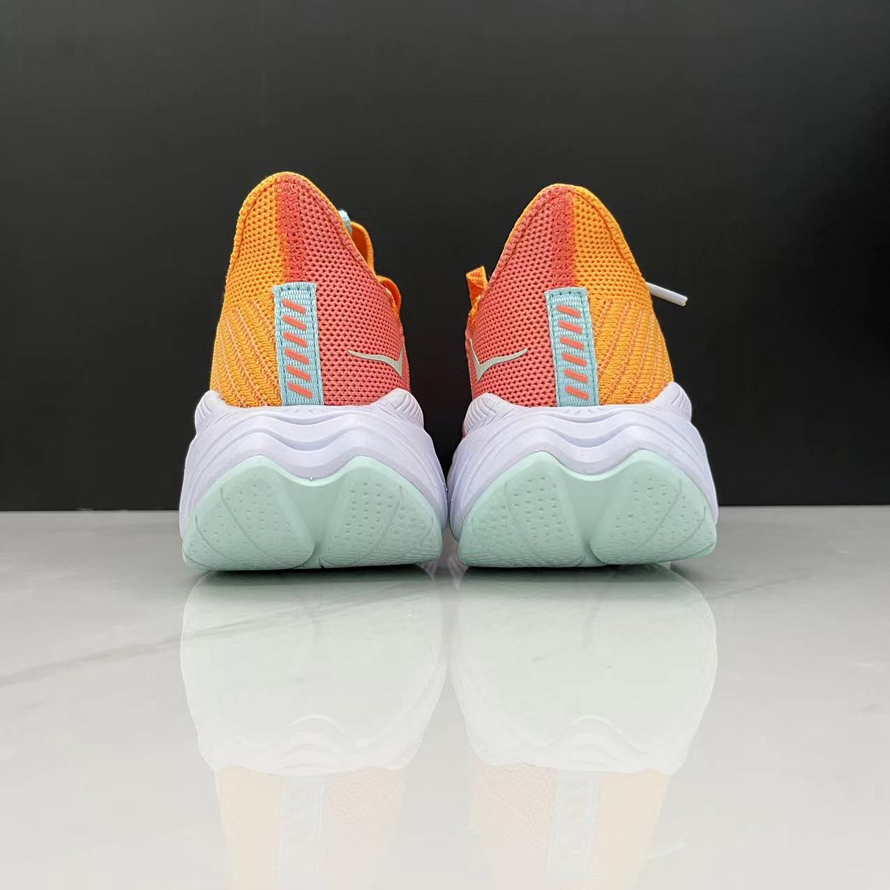 Hoka Carbon X3