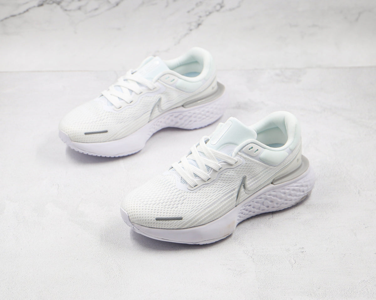 Nike Air ZoomX Invencible Run FK