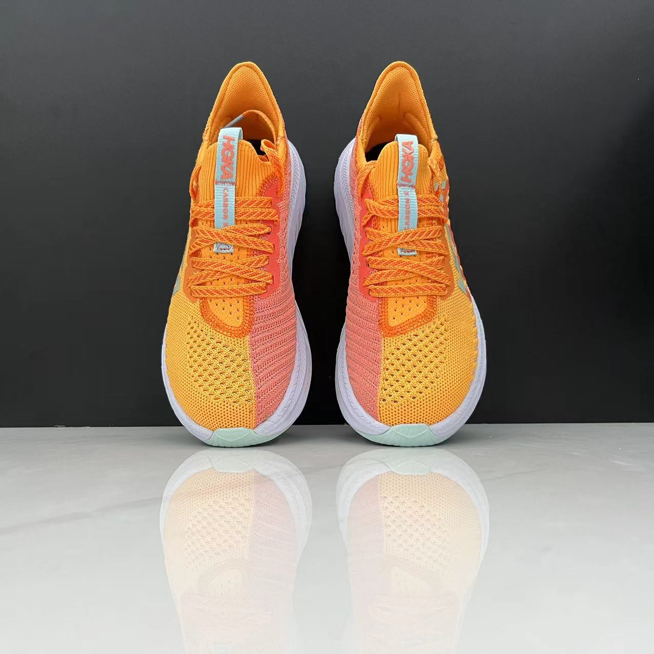 Hoka Carbon X3