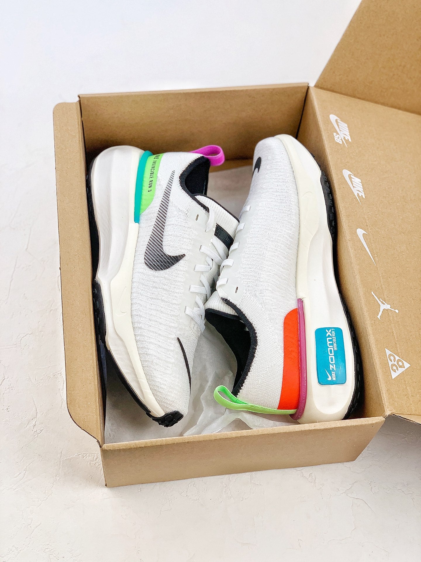 Nike Air Zoom X Invincible Run 3