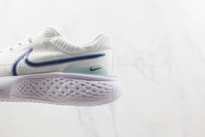 Nike Air ZoomX Invencible Run FK