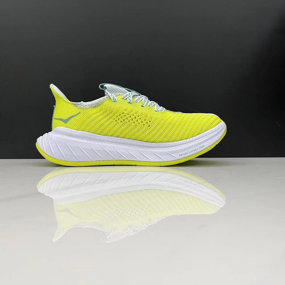 Hoka Carbon X3