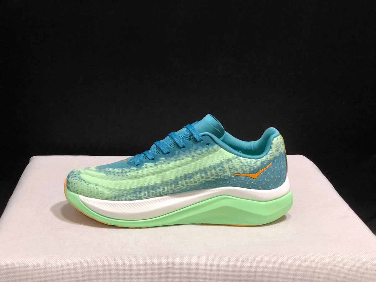 Hoka Mach X