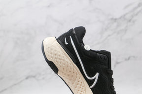 Nike Air ZoomX Invencible Run FK
