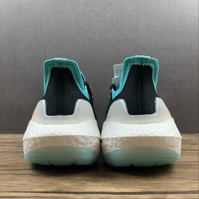 Adidas Ultraboost 22