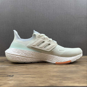 Adidas Ultraboost 22