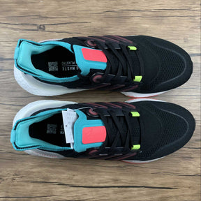 Adidas Ultraboost 22