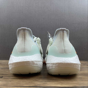 Adidas Ultraboost 22